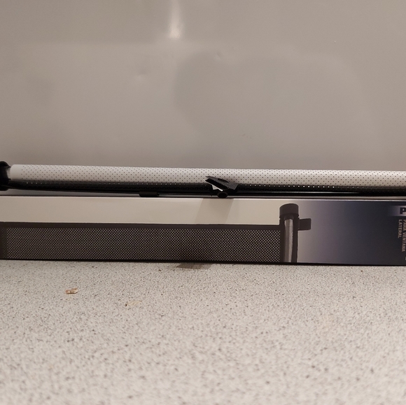 Shade Store Side Window Car - Picture 4 of 4